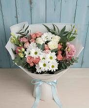 Букет цветов из:  Розы, Лизиантусы и Хризантемы #REPLACE_PRED# Сторожевой