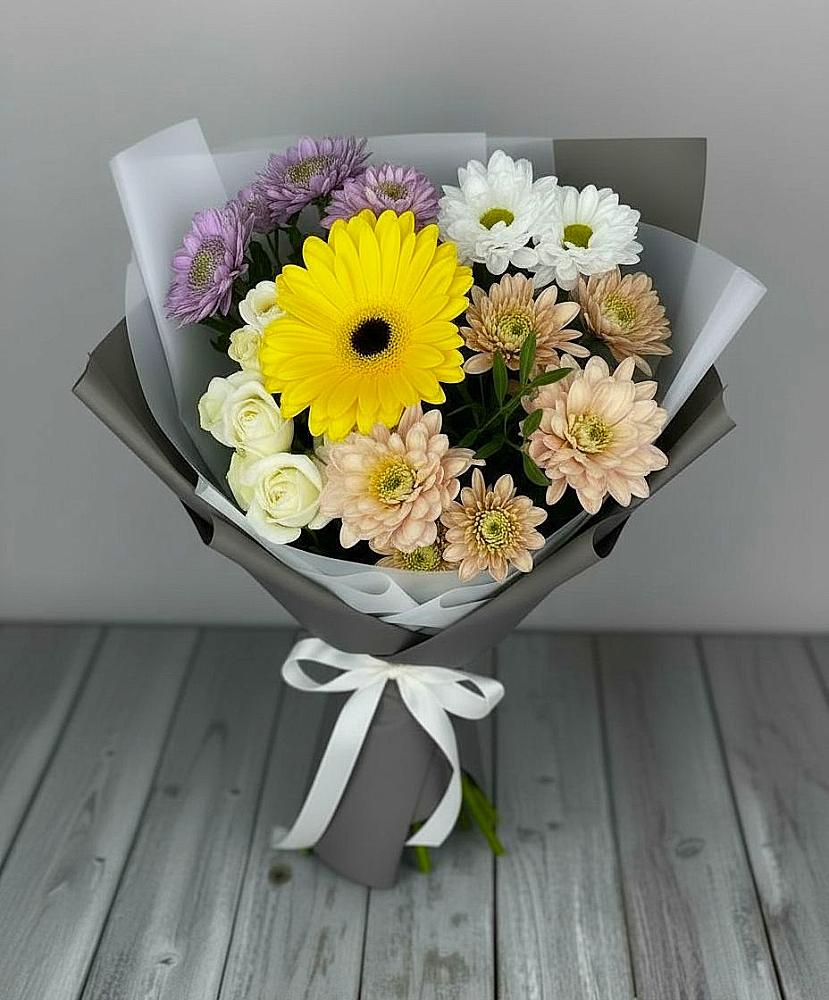 Букет цветов из: Розы, Герберы и Хризантемы в Сторожевой