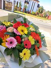 Букет цветов из:  Герберы #REPLACE_PRED# Сторожевой