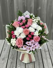 Букет цветов из:  Альстромерии, Гвоздики, Розы и Хризантемы в Сторожевой
