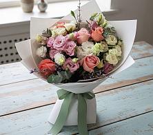 Букет цветов из:  Розы, Лизиантусы и Гвоздики #REPLACE_PRED# Сторожевой