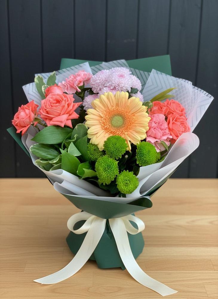 Букет цветов из: Гвоздики, Розы, Герберы и Хризантемы в Сторожевой