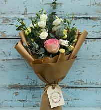 Букет цветов из:  Розы и Лизиантусы в Сторожевой